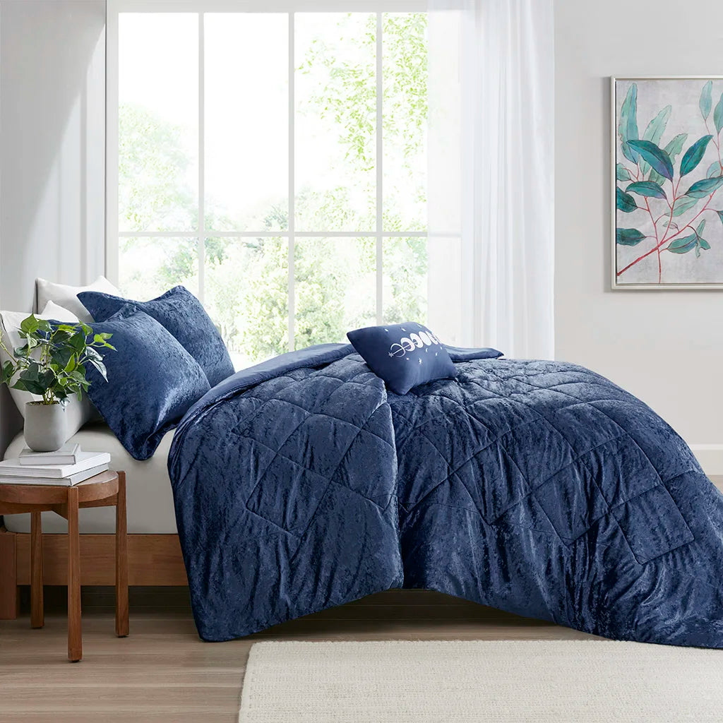 NONECN Velvet Comforter Set With Throw Pillow 100 Percent Polyester
