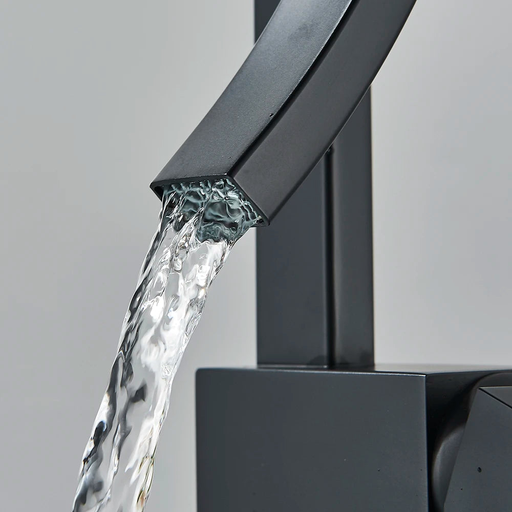 Basin Faucet Black Bathroom Basin Mixers Deck Mounted Cold Hot Taps Single Lever Lavatory Sink Faucet Gold Washing Tap