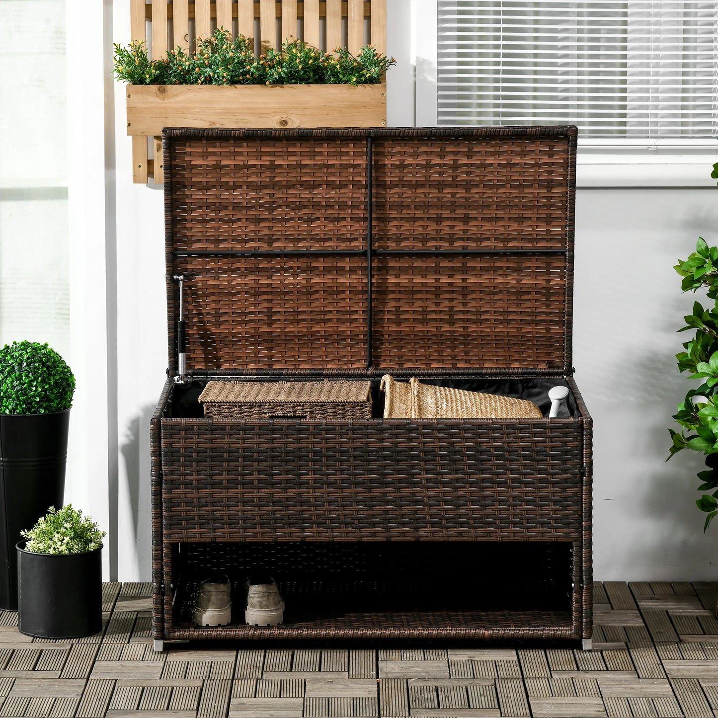 Outsunny Outdoor Towel Rack for Pool, W/ Shoe Layer & Inner Liner, Brown