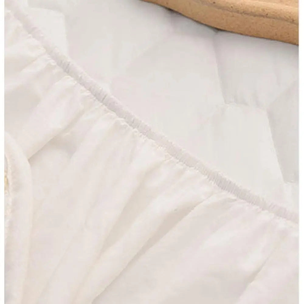 Hotel Lux Bed Sheets Kids Waterproo Urinary Quilted MattrProtector, Single Double King Size MattrTopper in The Elderly Bedroom k